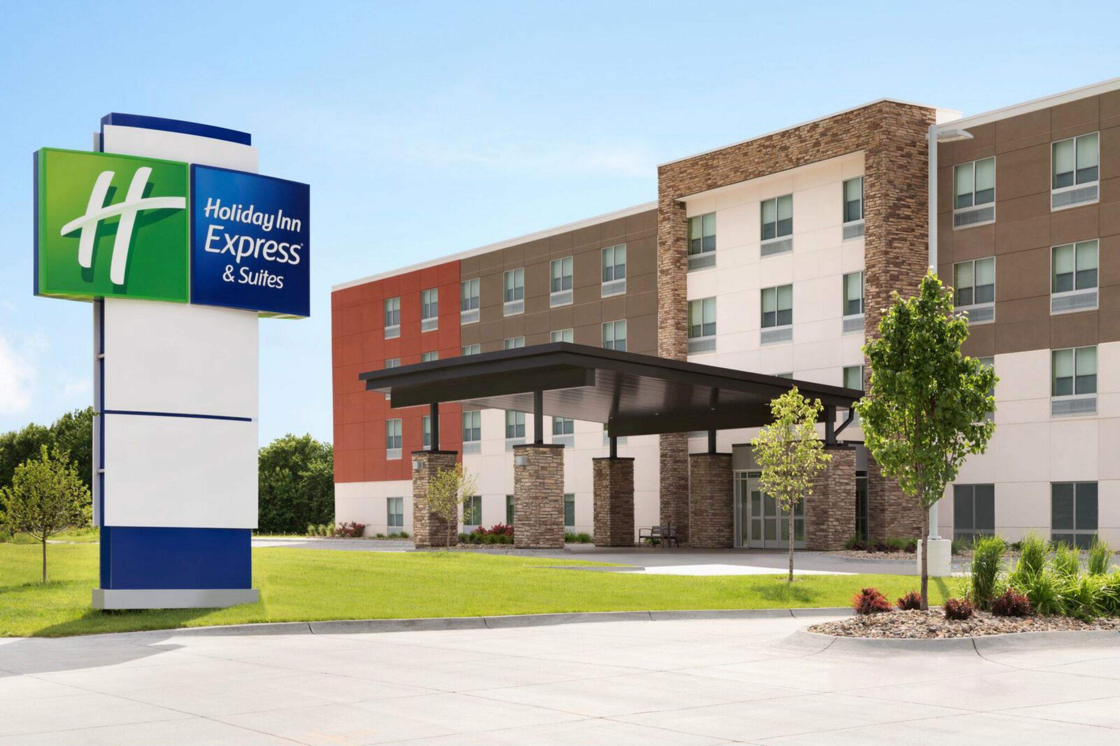 Holiday Inn Express & Suites - Nebraska City By Ihg Exterior foto